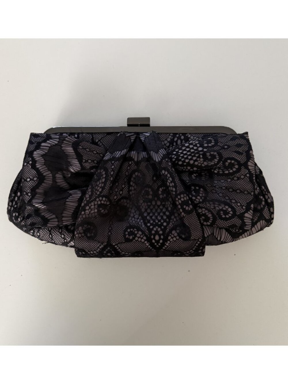 GLINT Purse Clutch with Crossbody Chain